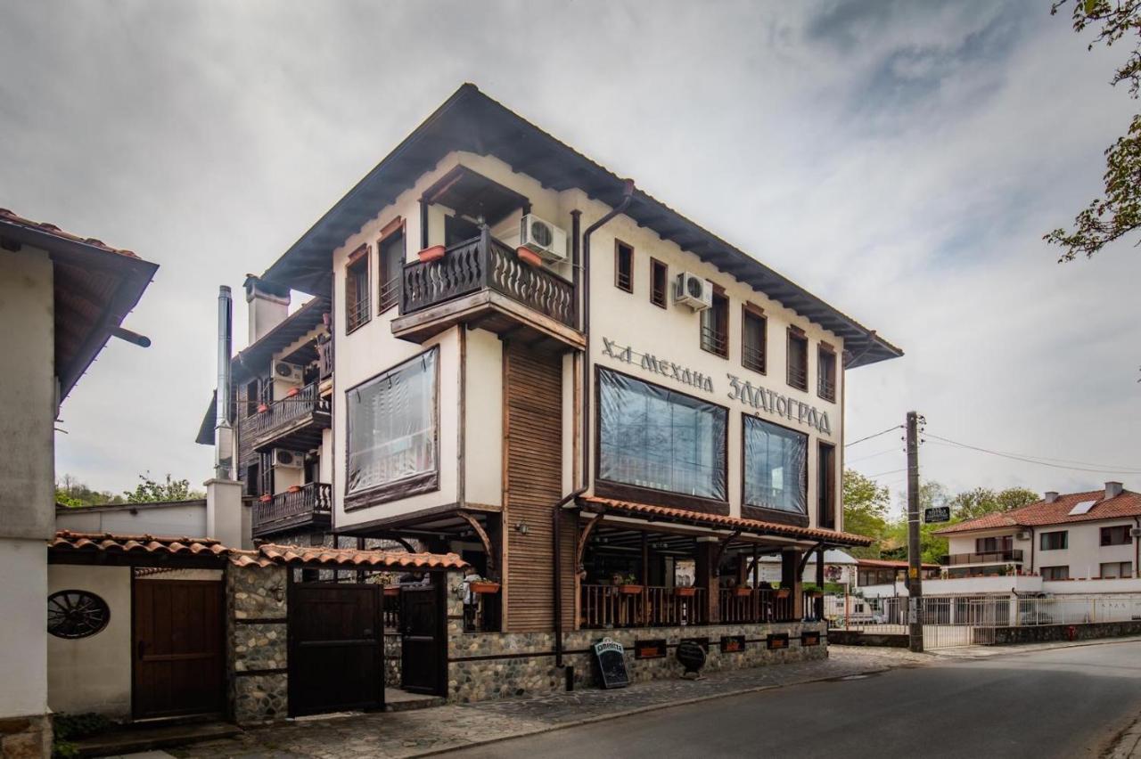 Семеен Хотел Златоград Exterior photo