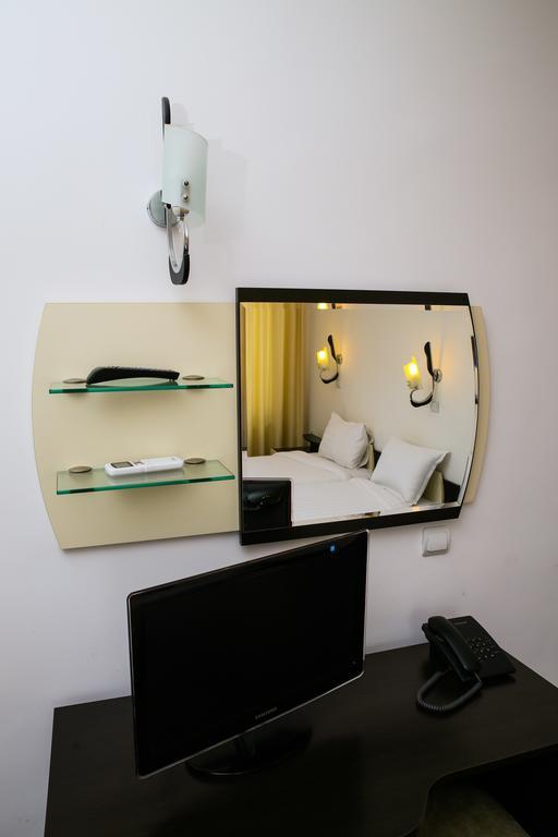 Семеен Хотел Златоград Room photo