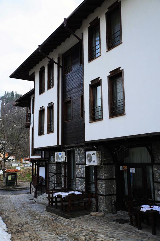 Семеен Хотел Златоград Exterior photo