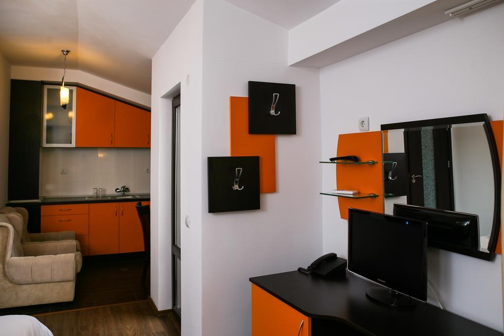 Семеен Хотел Златоград Room photo